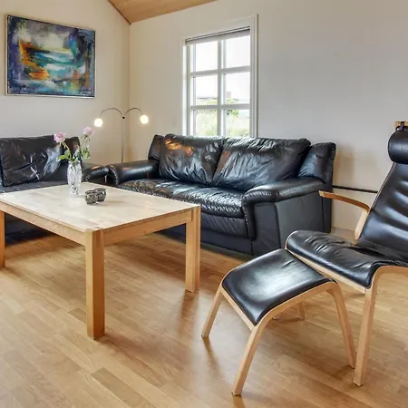 Suvi - 900m From The Sea By Interhome Nyaraló